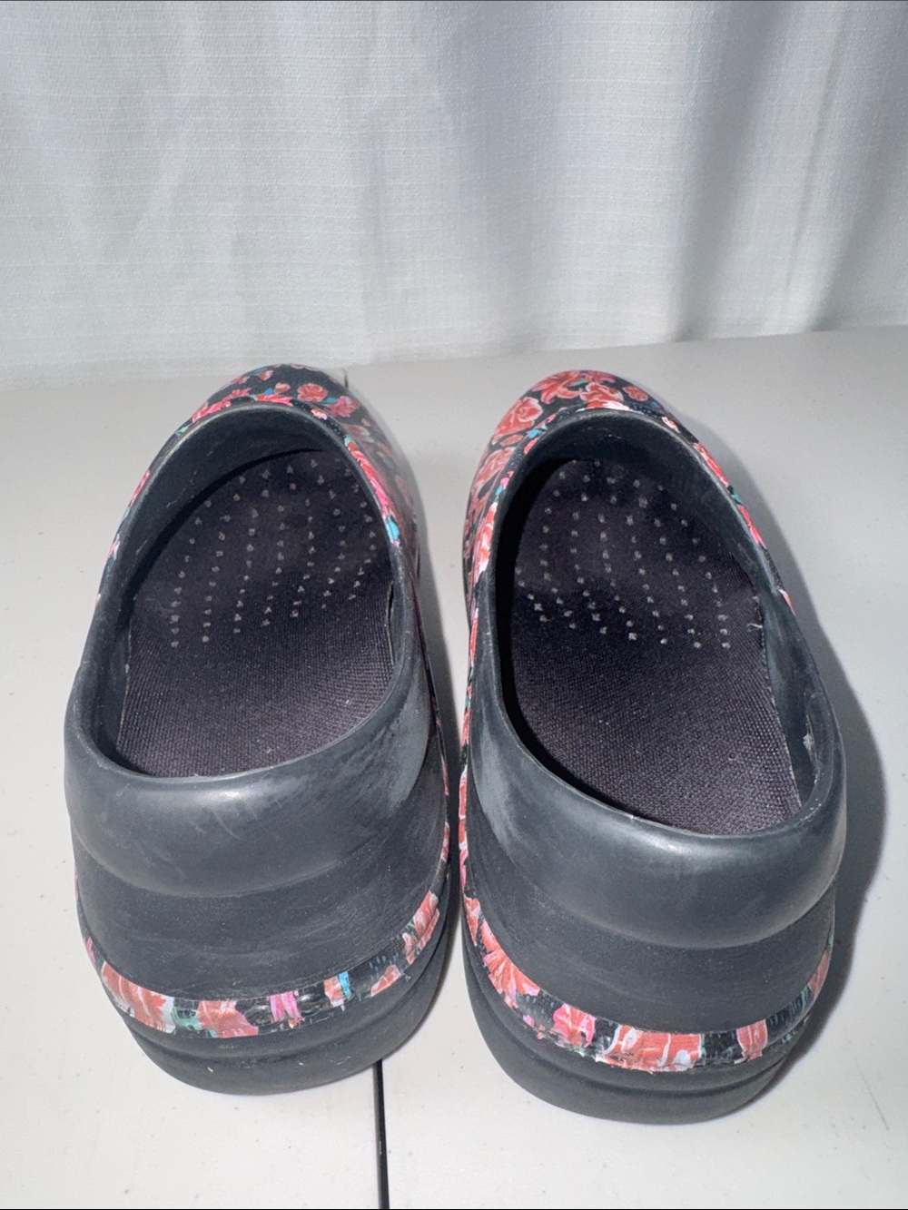 CROCS Women's Neria Pro II Clogs floral print dual comfort footbeds Size 9W - Picture 3 of 10